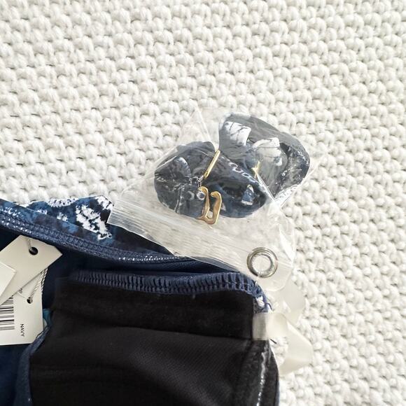 Bleu Rod Beattie NWT Blue White Tropical Floral Sweetheart One Piece Swim Suit 6 - Picture 7 of 12